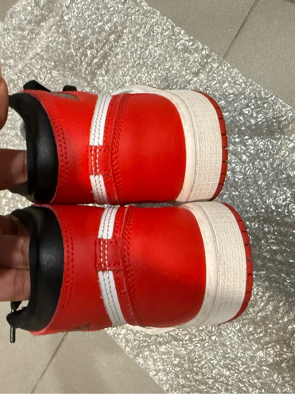 Nike Air Jordan 1 Retro High OG Sneakers White/Black/Heritage Red size 2.5